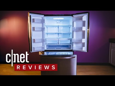 LG LFCS25426D review: A so-so fridge with a nice paint job
