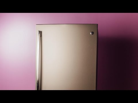 This GE bottom-freezer fridge looks great in slate