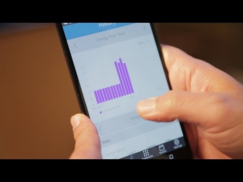 Flipping smart electricity tracking on at the CNET Smart Home